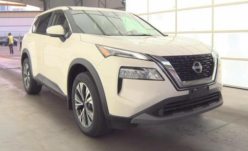 Pearl White Tricoat 2023 Nissan Rogue SV