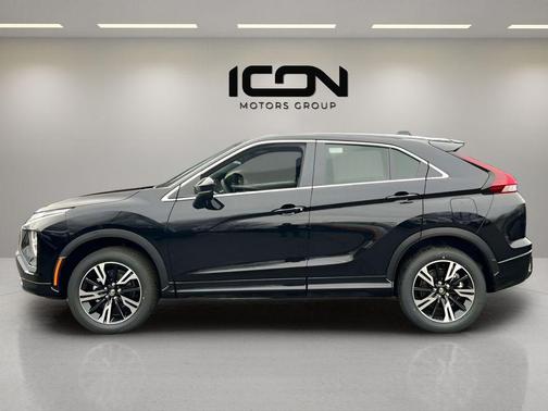 Labrador Black Pearl 2026 Mitsubishi Eclipse Cross SEL