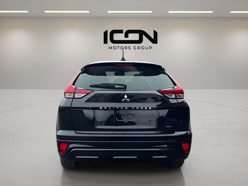 Labrador Black Pearl 2026 Mitsubishi Eclipse Cross SEL