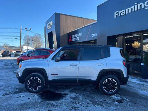 2017 Jeep Renegade Trailhawk