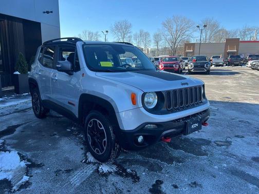 2017 Jeep Renegade Trailhawk