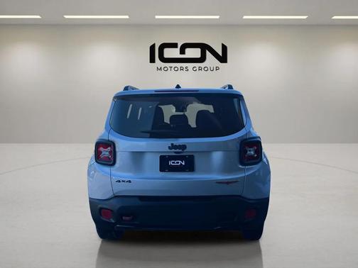 2017 Jeep Renegade Trailhawk