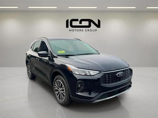 2024 Ford Escape PHEV Base