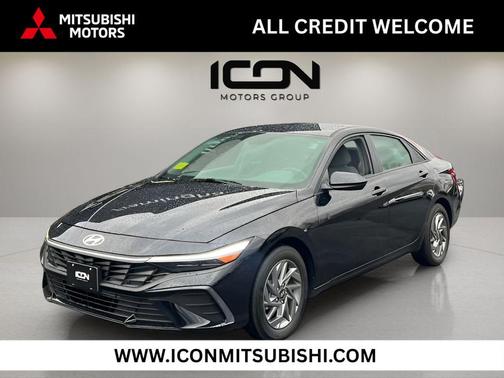 Abyss Black 2024 Hyundai ELANTRA SEL