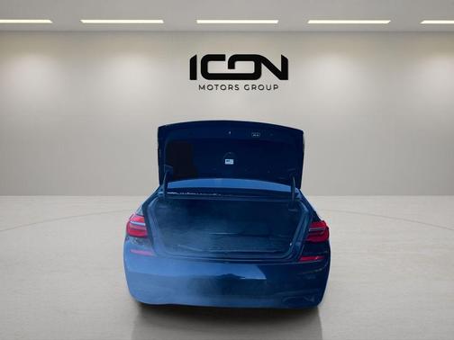 2018 BMW 740e xDrive iPerformance