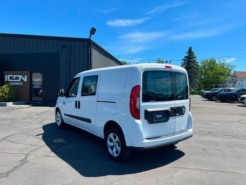 Bright White 2022 RAM ProMaster City Tradesman