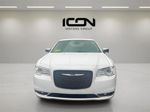 2019 Chrysler 300 Limited