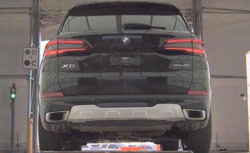 Jet Black 2023 BMW X5 xDrive40i