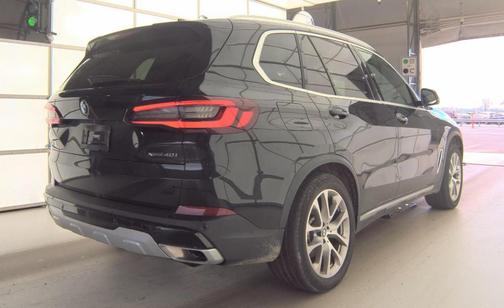 Jet Black 2023 BMW X5 xDrive40i