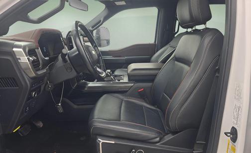Oxford White 2023 Ford F-150 Lariat