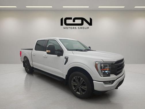 Oxford White 2023 Ford F-150 Lariat