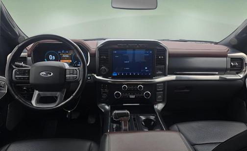 Oxford White 2023 Ford F-150 Lariat