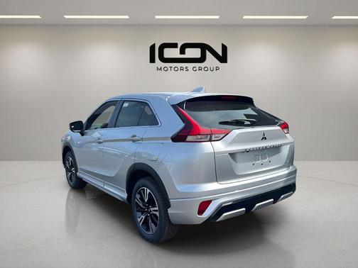 Alloy Silver Metallic 2026 Mitsubishi Eclipse Cross SEL