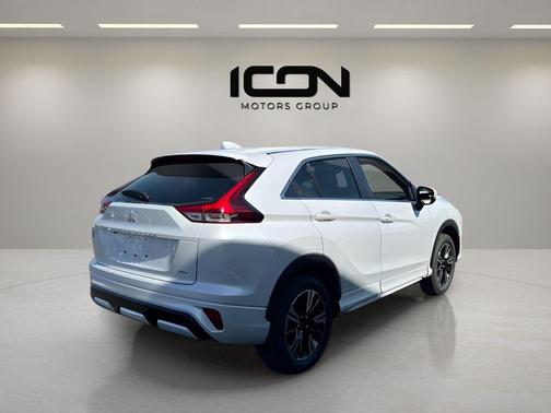 White Diamond 2026 Mitsubishi Eclipse Cross SEL