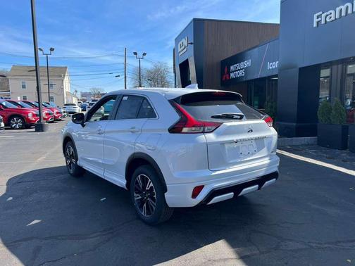 White Diamond 2026 Mitsubishi Eclipse Cross SEL