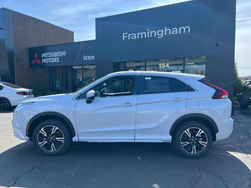 White Diamond 2026 Mitsubishi Eclipse Cross SEL