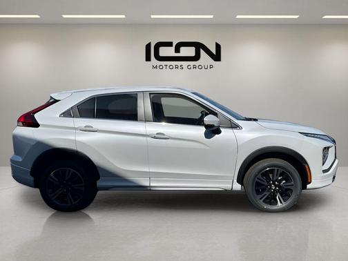 White Diamond 2026 Mitsubishi Eclipse Cross SEL