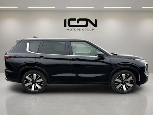 2026 Mitsubishi Outlander SE 2.5 S-AWC