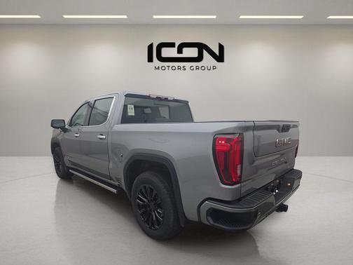 Gray 2024 GMC Sierra 1500 Denali