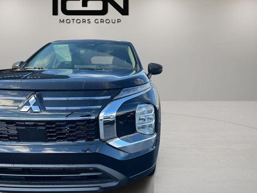 2026 Mitsubishi Outlander ES 2.5 S-AWC