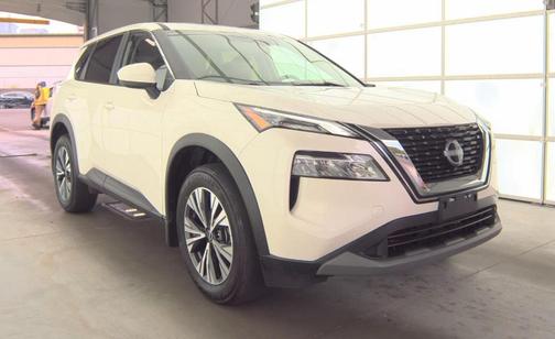 Pearl White Tricoat 2023 Nissan Rogue SV