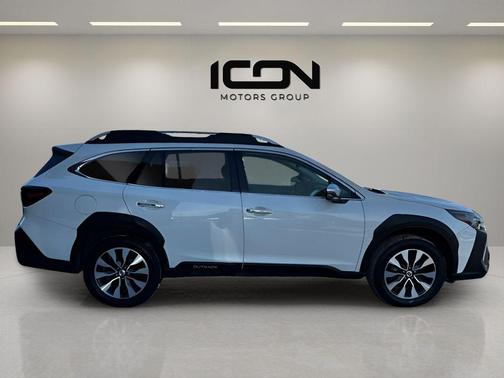 2023 Subaru Outback Touring XT