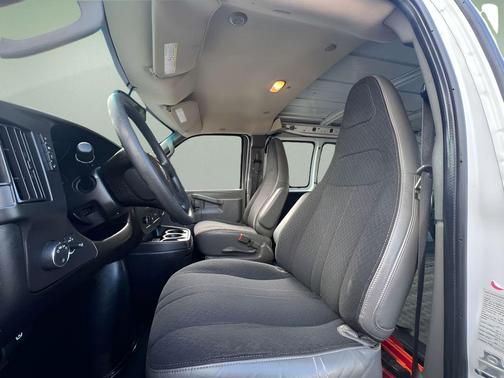 2019 GMC Savana 2500 Work Van