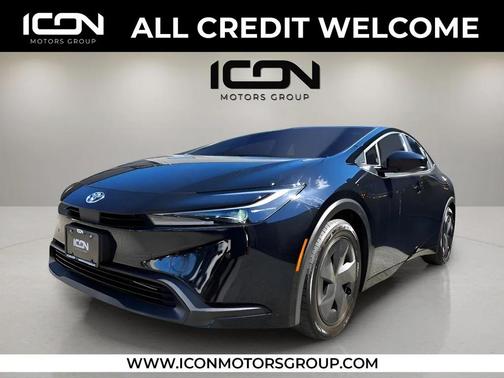 2023 Toyota Prius LE