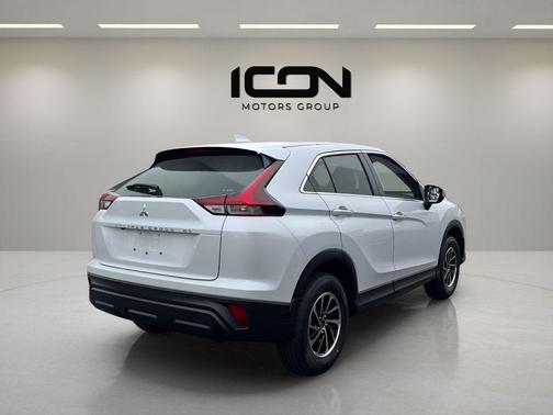 White Diamond 2026 Mitsubishi Eclipse Cross ES