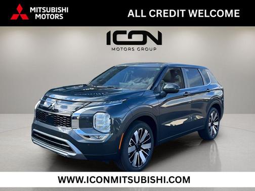 Graphite Gray 2026 Mitsubishi Outlander SE 2.5 S-AWC