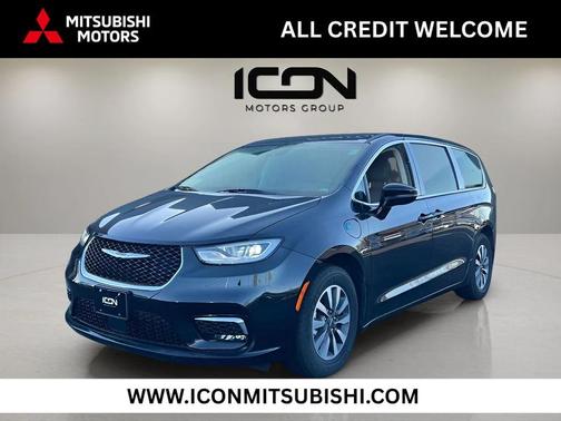 2024 Chrysler Pacifica Hybrid Select