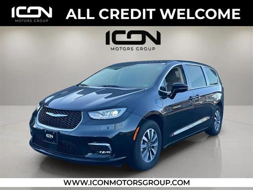 2024 Chrysler Pacifica Hybrid Select