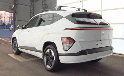 Atlas White 2024 Hyundai KONA EV SEL