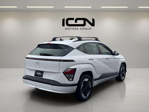 Atlas White 2024 Hyundai KONA EV SEL