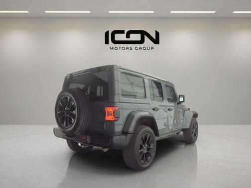 Anvil Clear Coat 2024 Jeep Wrangler 4xe Sahara