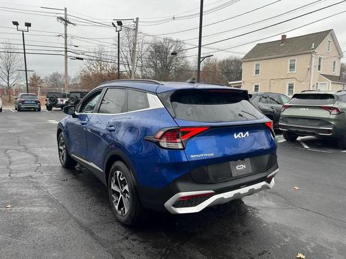 2025 Kia Sportage EX