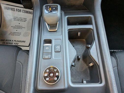 2024 Nissan Pathfinder S 4WD