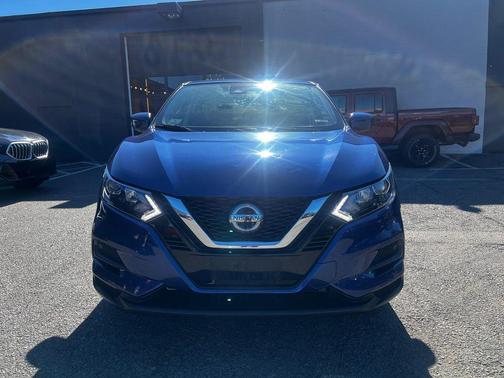 2022 Nissan Rogue Sport S