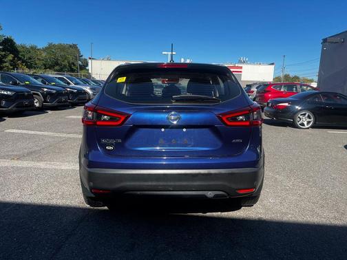 2022 Nissan Rogue Sport S