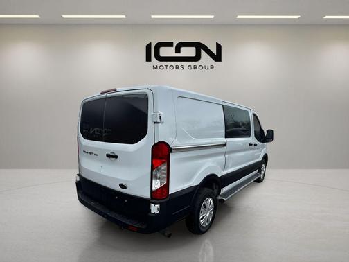 2021 Ford Transit-250 Base