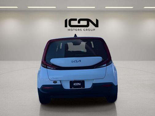 2022 Kia Soul LX