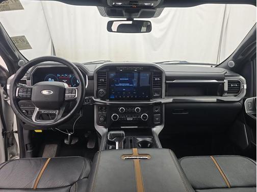 Star White Metallic Tri-Coat 2022 Ford F-150 Platinum