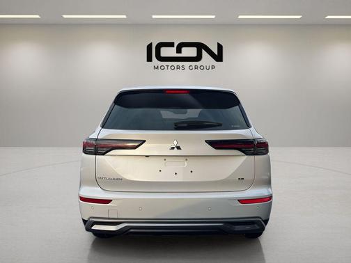 2026 Mitsubishi Outlander SE 2.5 S-AWC