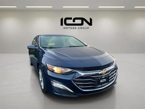 2022 Chevrolet Malibu FWD LT