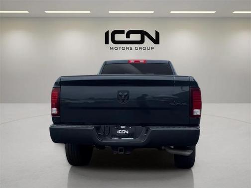 2021 RAM 1500 Classic Warlock Quad Cab 4x4 6'4' Box