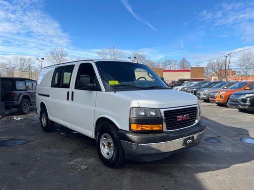 2019 GMC Savana 2500 Work Van