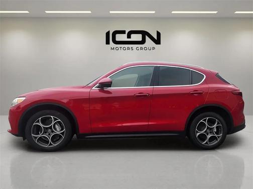 2020 Alfa Romeo Stelvio Base