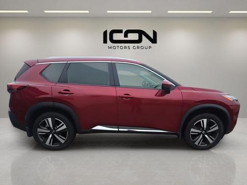 Scarlet Ember Tintcoat 2021 Nissan Rogue Platinum