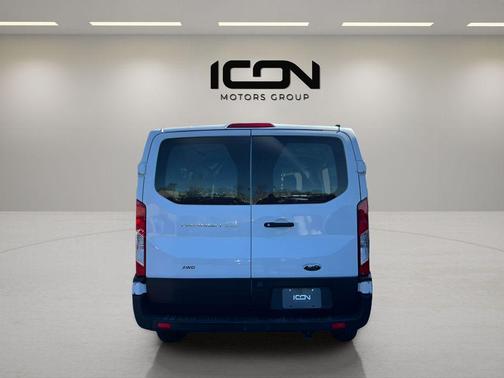 Oxford White 2023 Ford Transit-250 Base