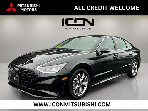 Phantom Black 2022 Hyundai SONATA SEL